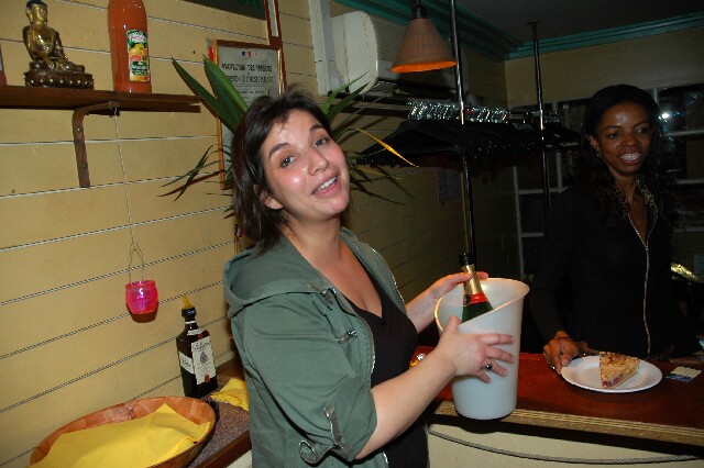 min 2006 05 02 latino 122